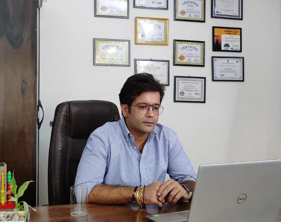 Live Life Healthcare, Noida, Uttar Pradesh - 201301