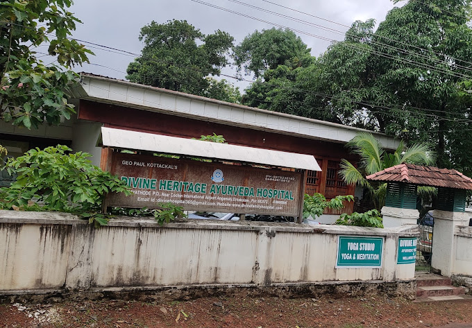 Divine Hospital, Cochin, Kerala - 683572