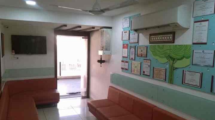 Dr. Pawan Rathi, Indore, Madhya Pradesh - 452018