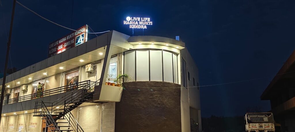 Live Life Rehab - Nasha Mukti Kendra in Nadiad, Gujarat 387001