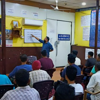 An Awareness session at Nasha Chudao Kendra in Chandigarh